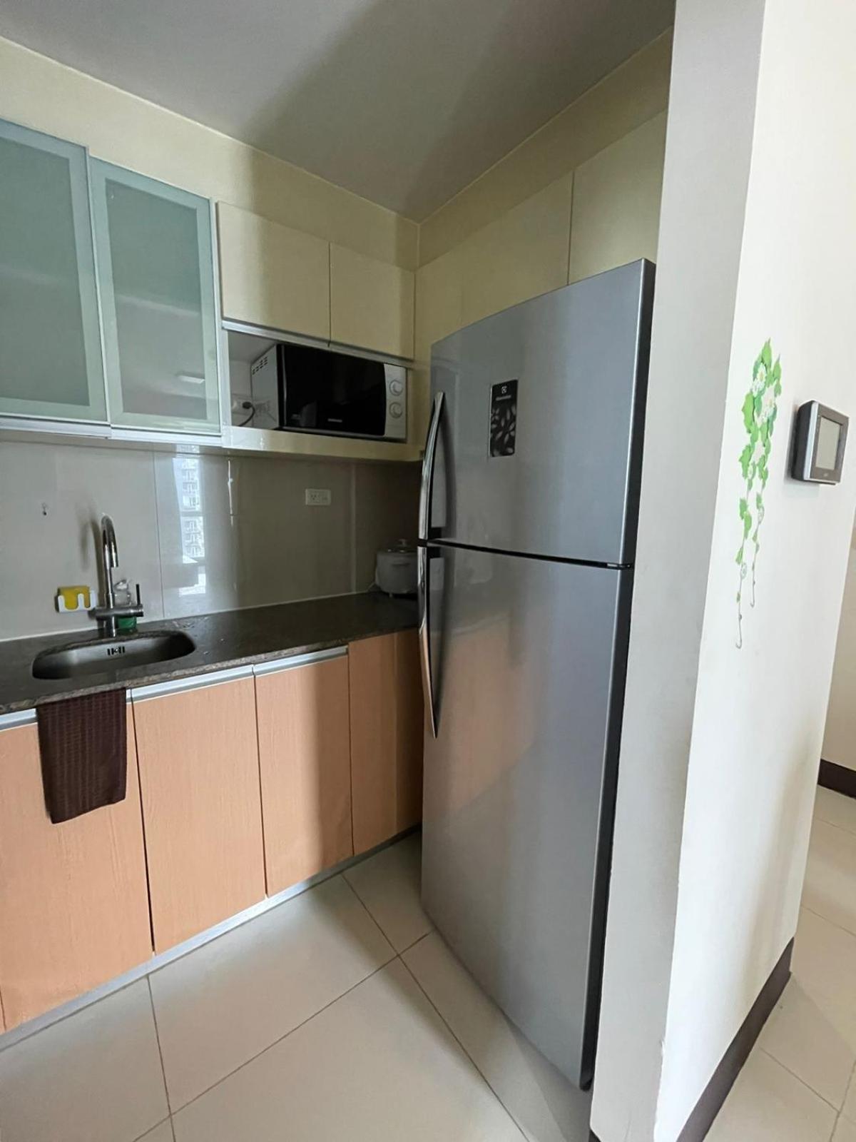 Mactan Newtown 8 Boulevard Deluxe Punta Engano  Экстерьер фото